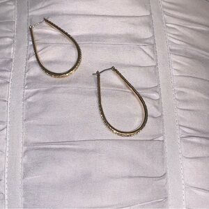 Vintage 90s Gold Tone Hoop Earrings